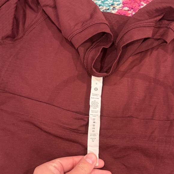 LULULEMON SWIFTLY TECH MAROON - Picture 2 of 3